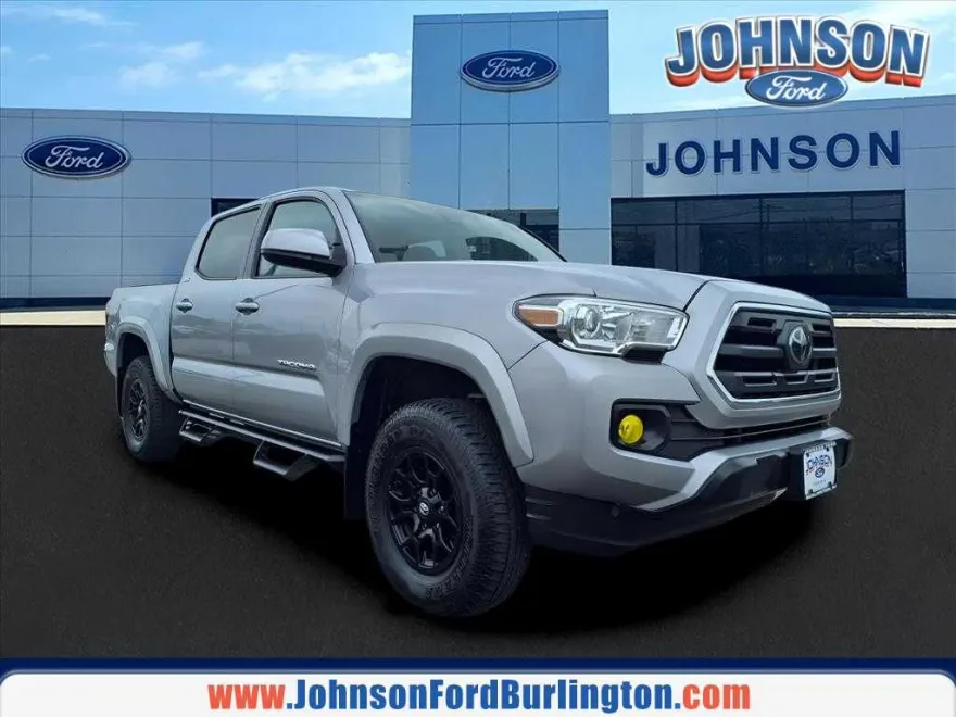 2019 Toyota Tacoma SR5 Double Cab V6 photo 1