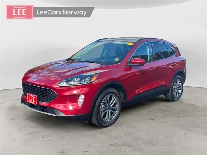 2021 Ford Escape SEL photo 1