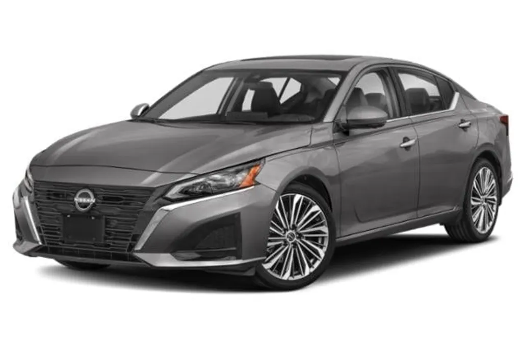 2025 Nissan Altima SL photo 1