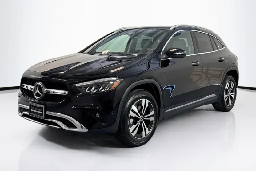 2025 Mercedes Benz GLA 250 photo 1