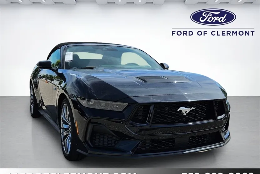 2025 Ford Mustang GT Premium Convertible photo 1