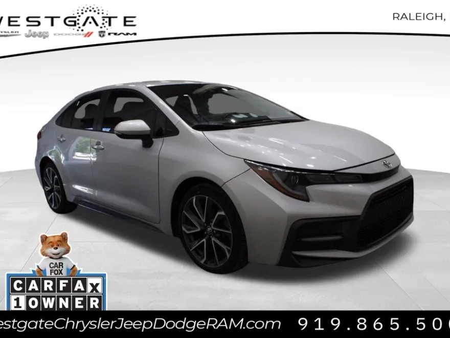 2021 Toyota Corolla SE photo 1