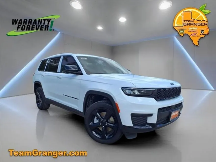 2025 Jeep Grand Cherokee Altitude X photo 1