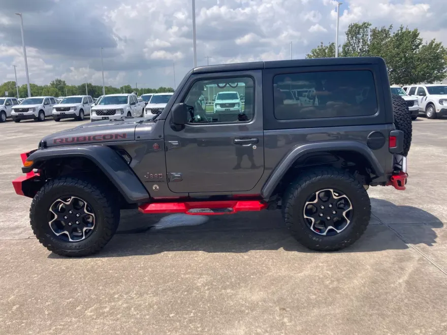 2023 Jeep Wrangler Rubicon photo 1