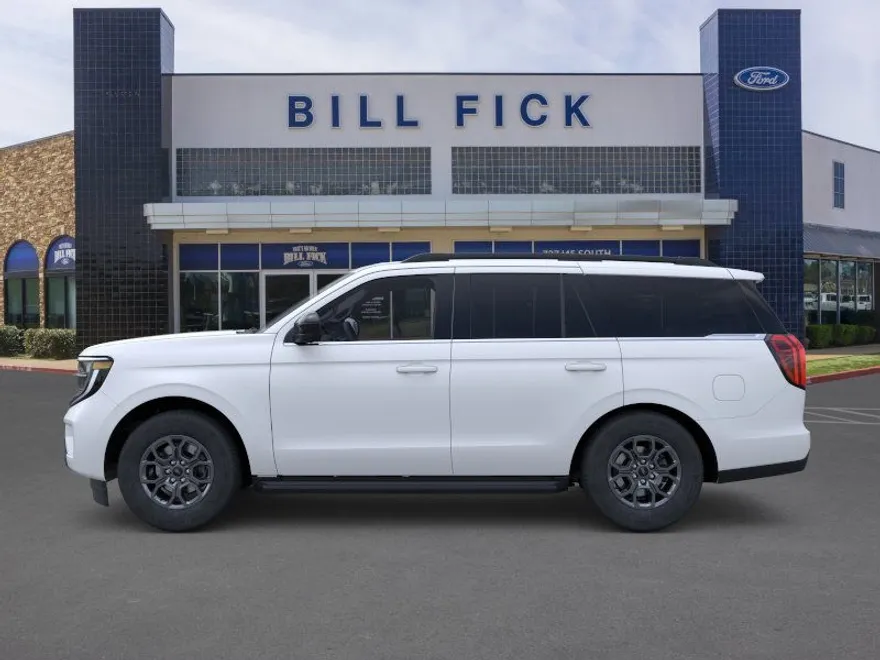 2025 Ford Expedition photo 1