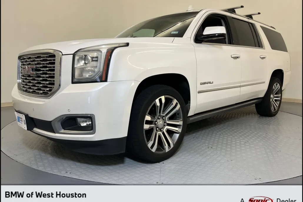 2019 Gmc Yukon XL Denali photo 1