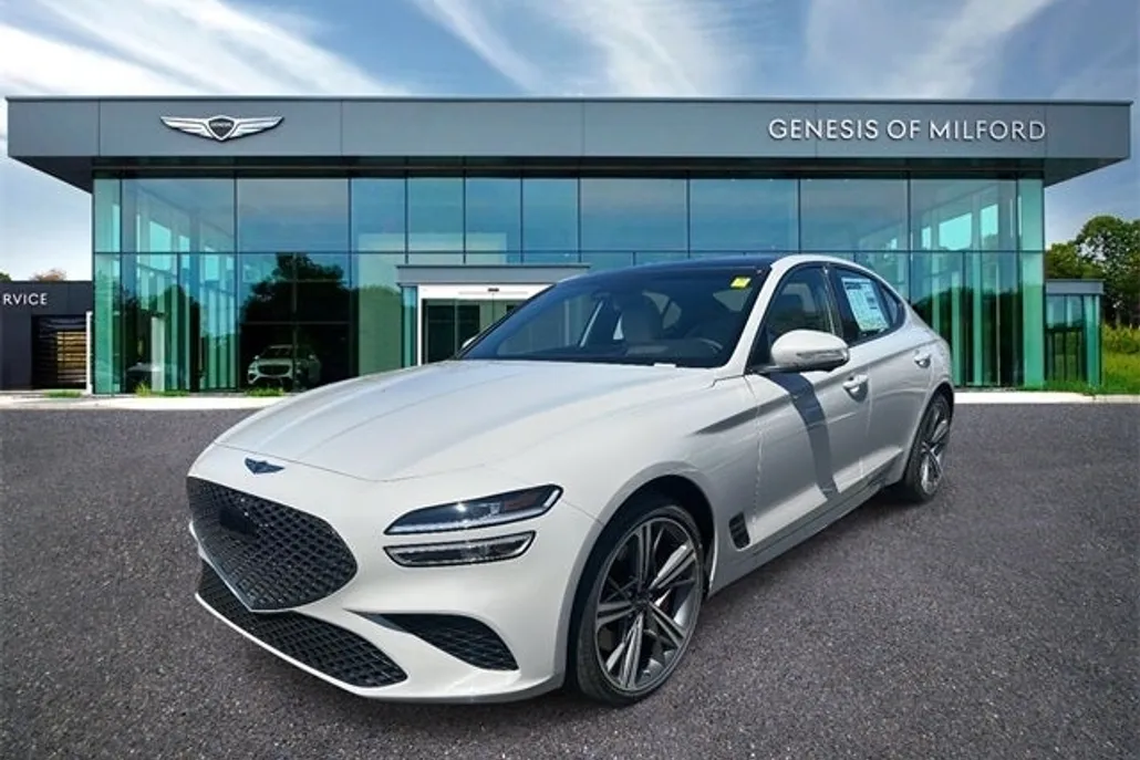 2025 Genesis G70 3.3T Sport Prestige photo 1