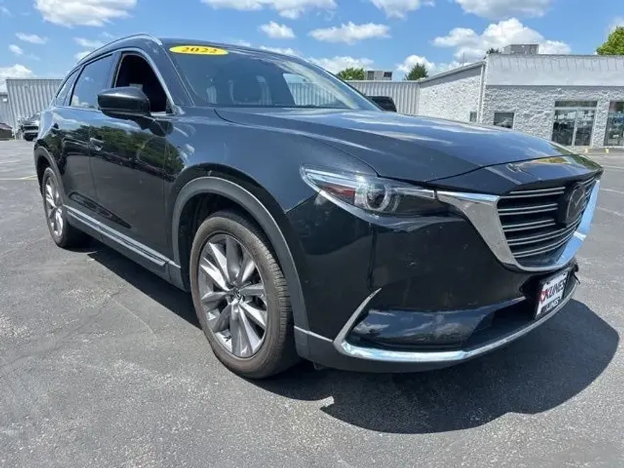 2023 Mazda CX-9 Grand Touring photo 1