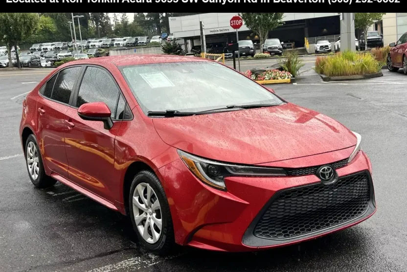 2020 Toyota Corolla LE photo 1