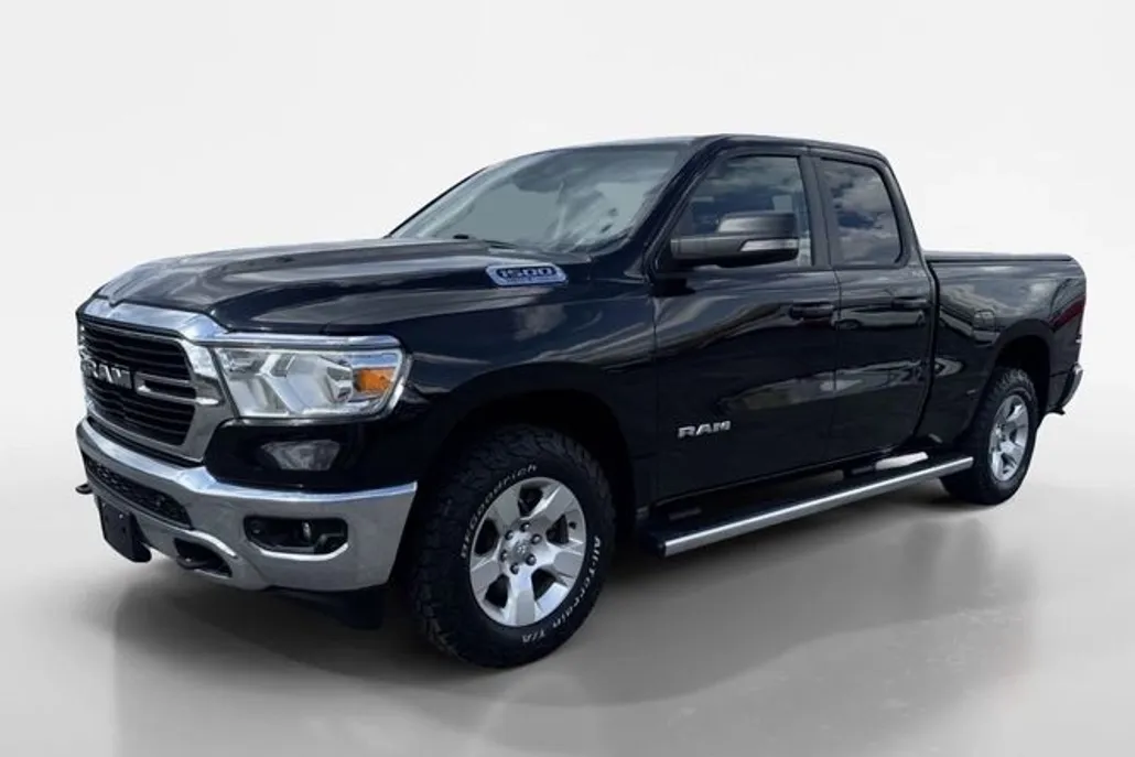 2017 Ram 1500 Sport photo 1