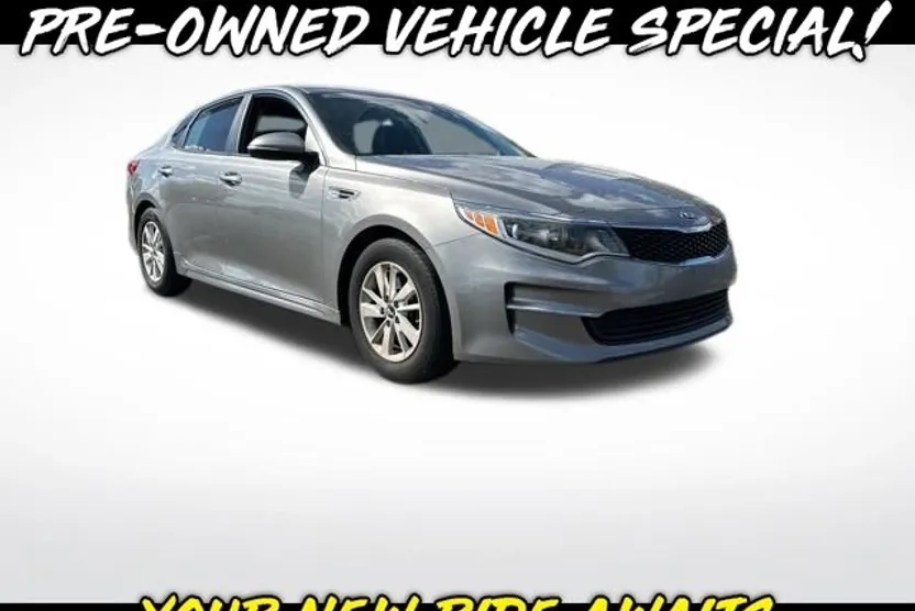 2018 Kia Optima LX photo 1