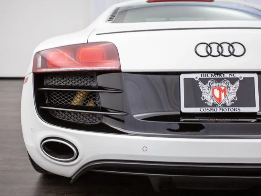 2011 Audi R8 5.2 photo 33