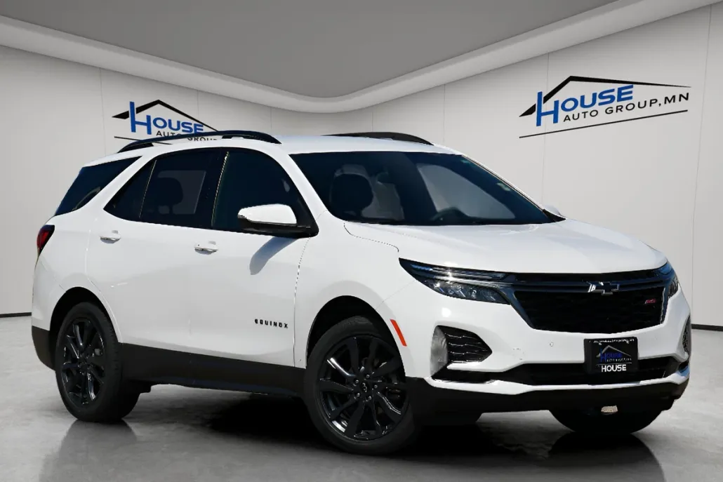 2022 Chevrolet Equinox RS photo 1