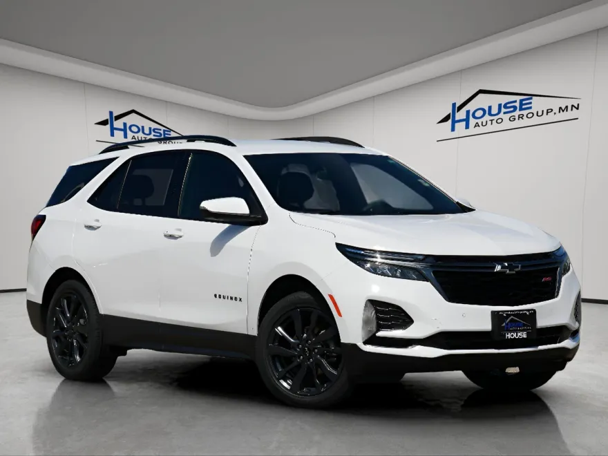 2022 Chevrolet Equinox RS photo 1