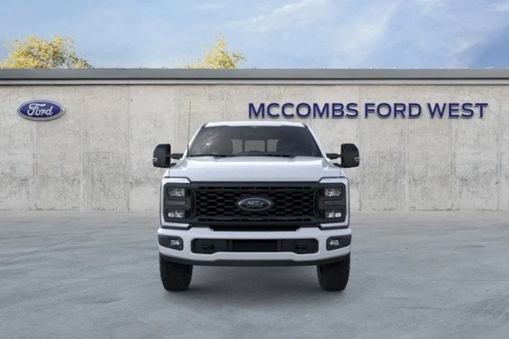 2025 Ford F-250 Lariat photo 1
