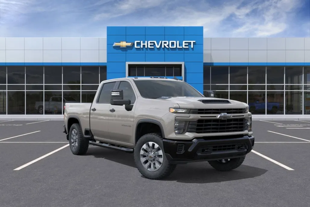 2026 Chevrolet Silverado 2500HD Custom photo 1