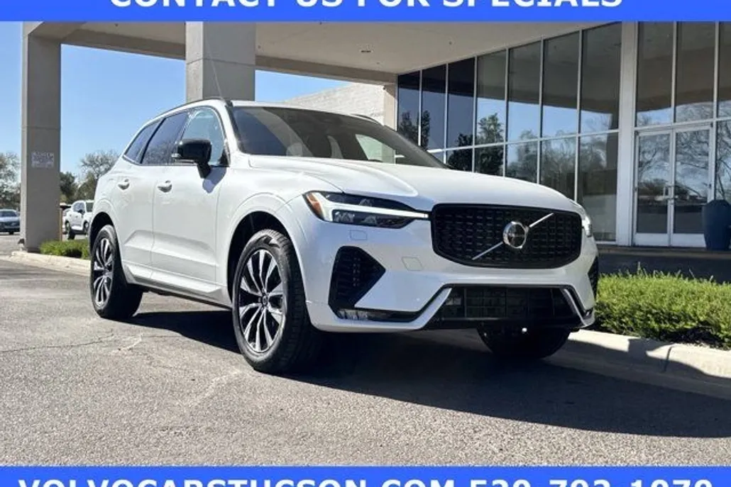 2025 Volvo XC60 B5 Core photo 1