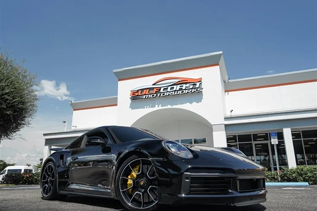 2022 Porsche 911 Turbo S photo 1