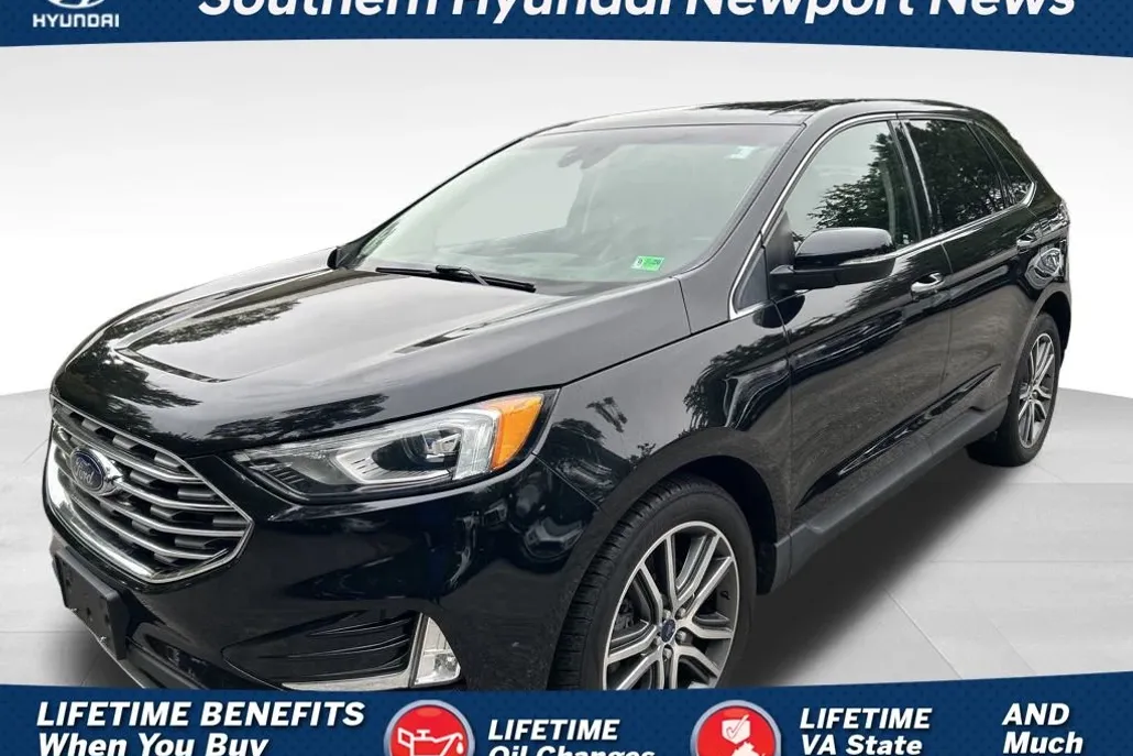 2019 Ford Edge Titanium photo 1