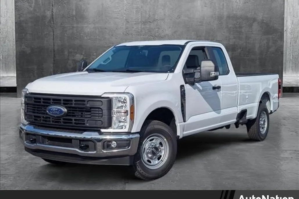 2025 Ford F-250 XL photo 1