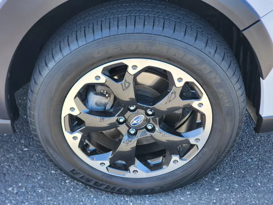 2023 Subaru Crosstrek Premium photo 1