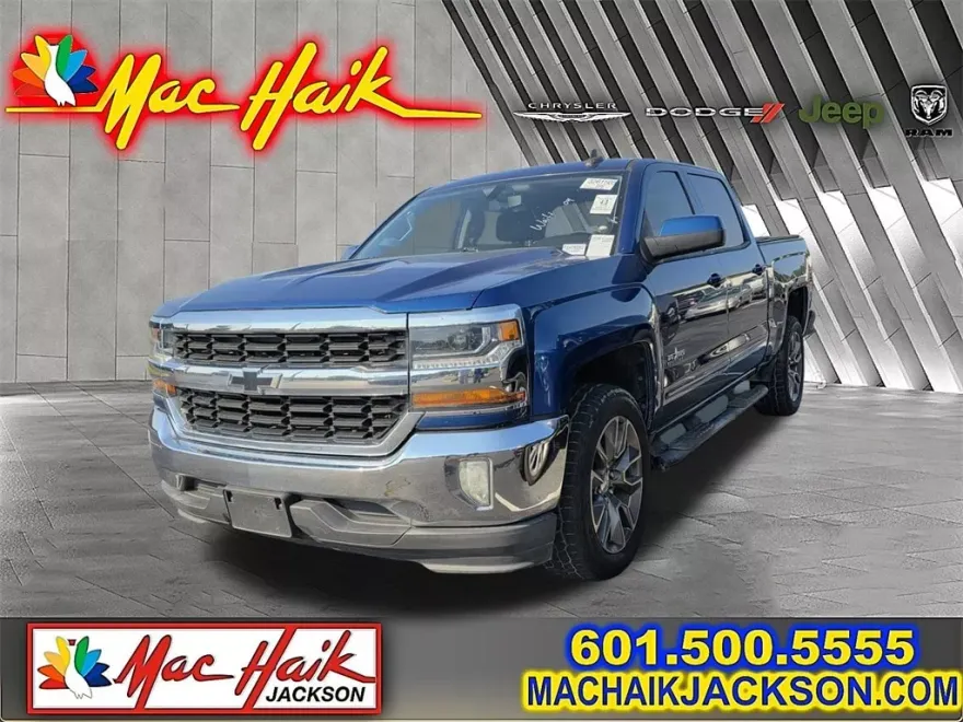 2018 Chevrolet Silverado 1500 LT photo 1
