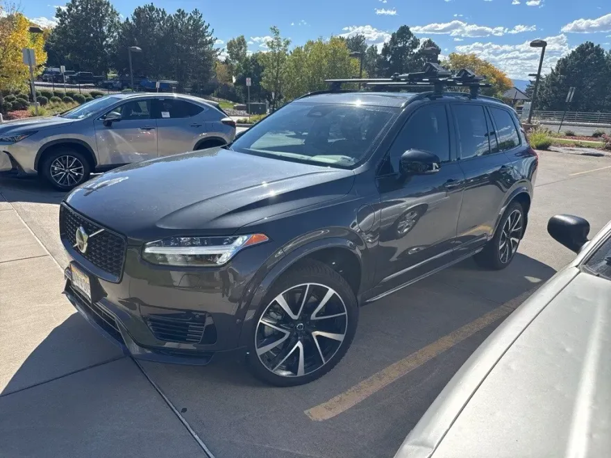 2023 Volvo XC90 Recharge T8 Plus photo 1