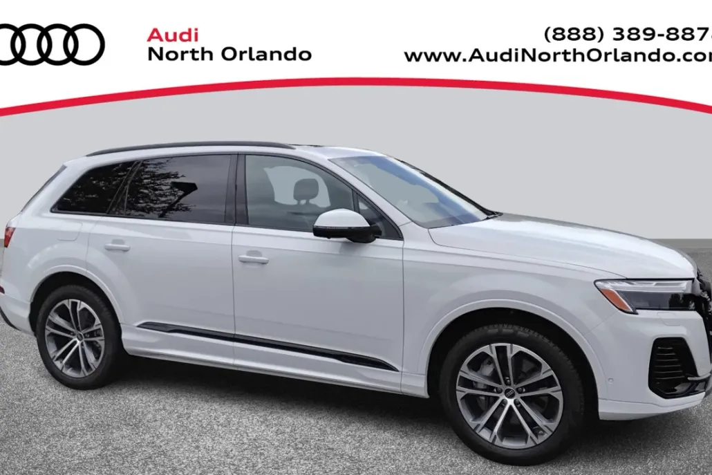 2025 Audi Q7 Premium Plus photo 1