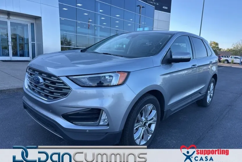 2024 Ford Edge Titanium photo 1