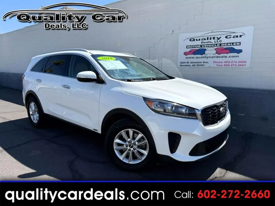 2019 Kia Sorento LX V6 photo 1