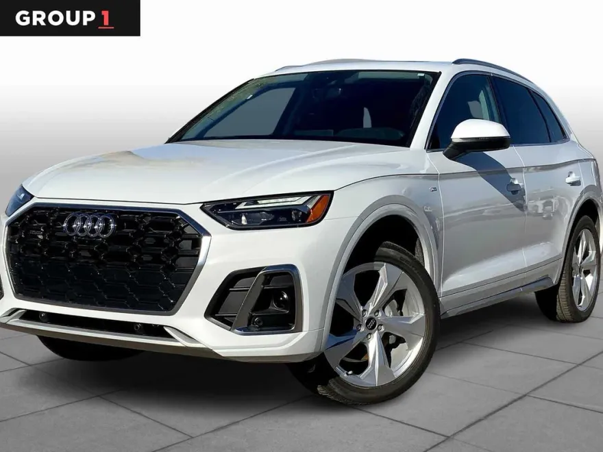 2025 Audi Q5 45 S line Premium Plus photo 1