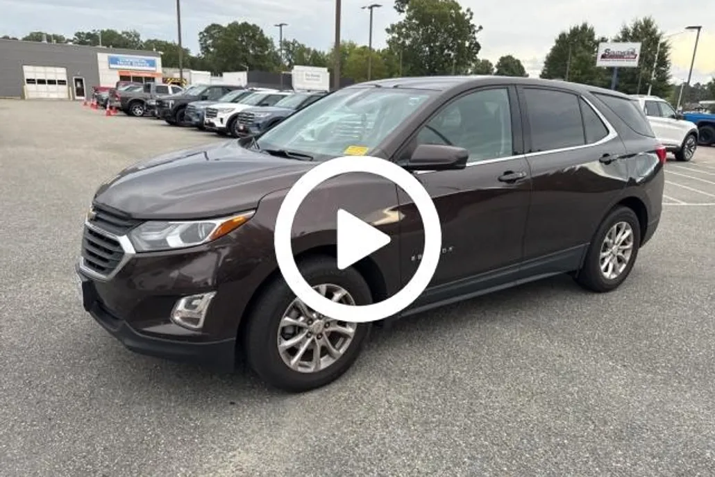 2020 Chevrolet Equinox LT photo 1