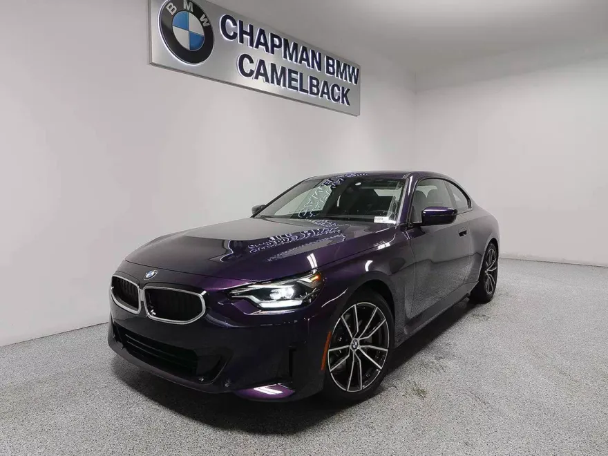 2025 Bmw 230i photo 1