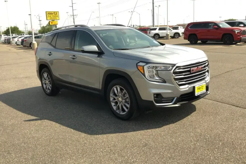 2024 Gmc Terrain SLT photo 1