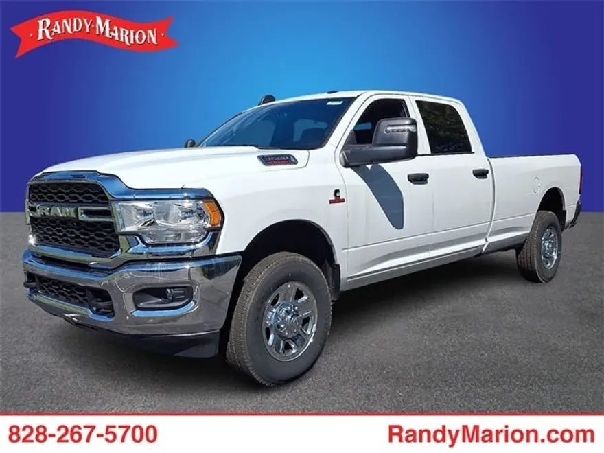 2023 Ram 3500 Tradesman photo 1