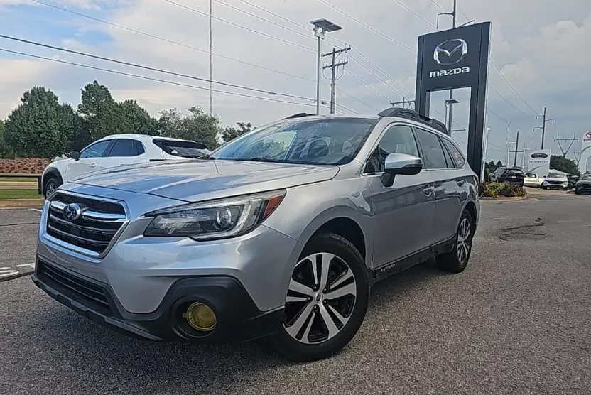 2019 Subaru Outback 2.5i Limited photo 1