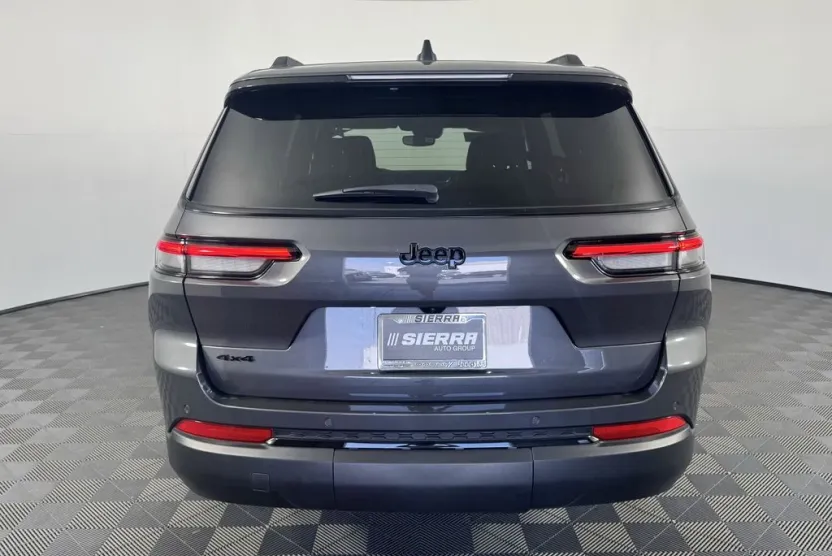 2024 Jeep Grand Cherokee Altitude X photo 1