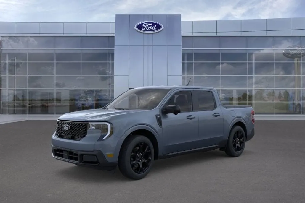 2025 Ford Maverick Lariat photo 1