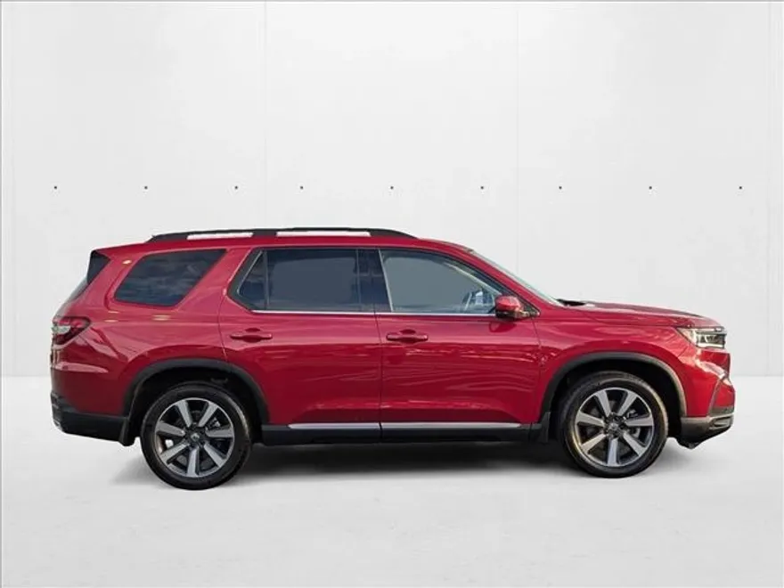 2024 Honda Pilot Touring Sport photo 1