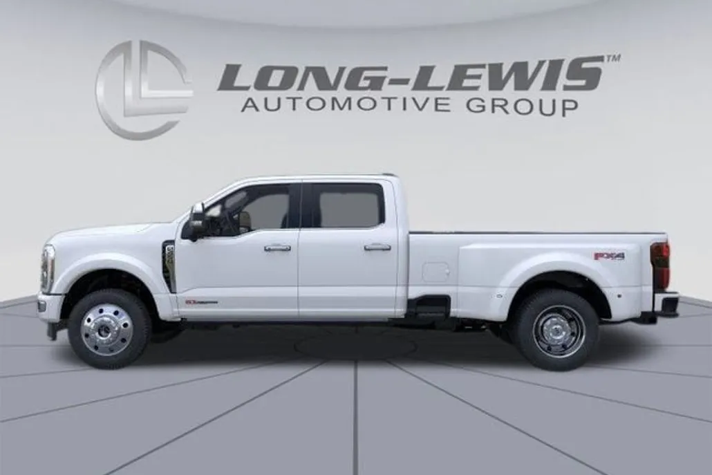 2026 Ford F-450 photo 1