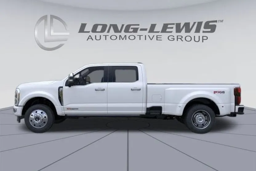 2026 Ford F-450 photo 1