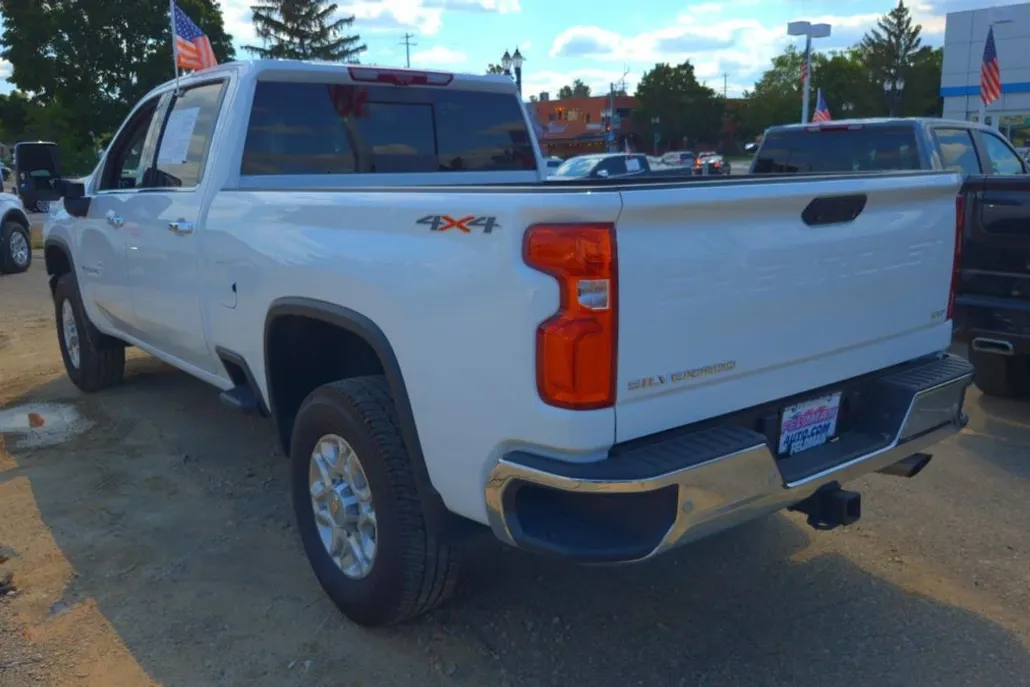 2023 Chevrolet Silverado 2500HD LTZ photo 1