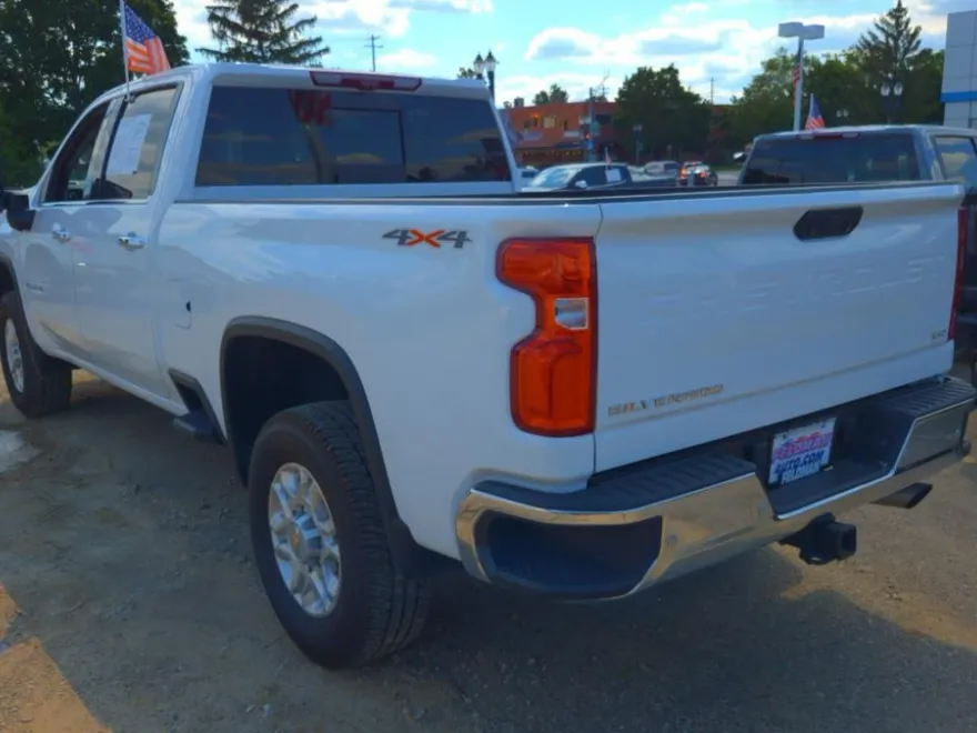 2023 Chevrolet Silverado 2500HD LTZ photo 1