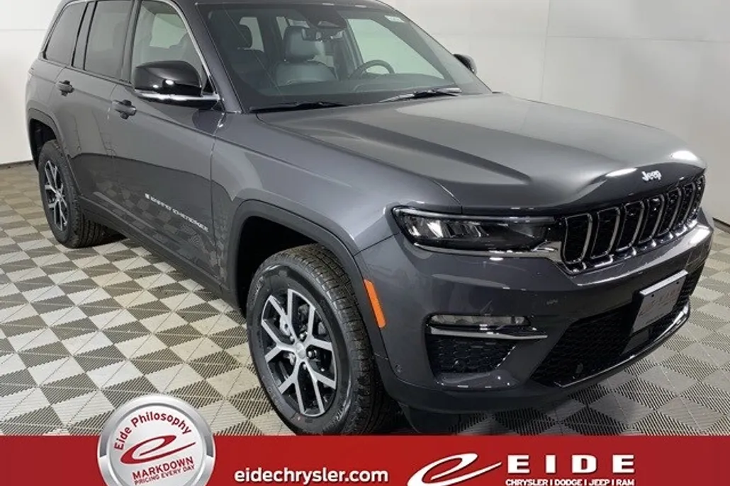 2025 Jeep Grand Cherokee Limited photo 1