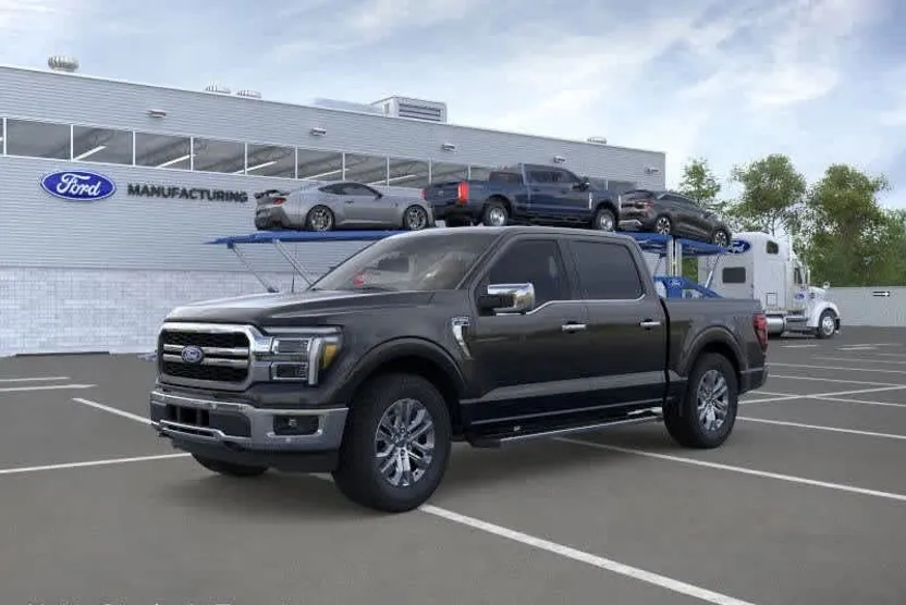2025 Ford F-150 Lariat photo 1