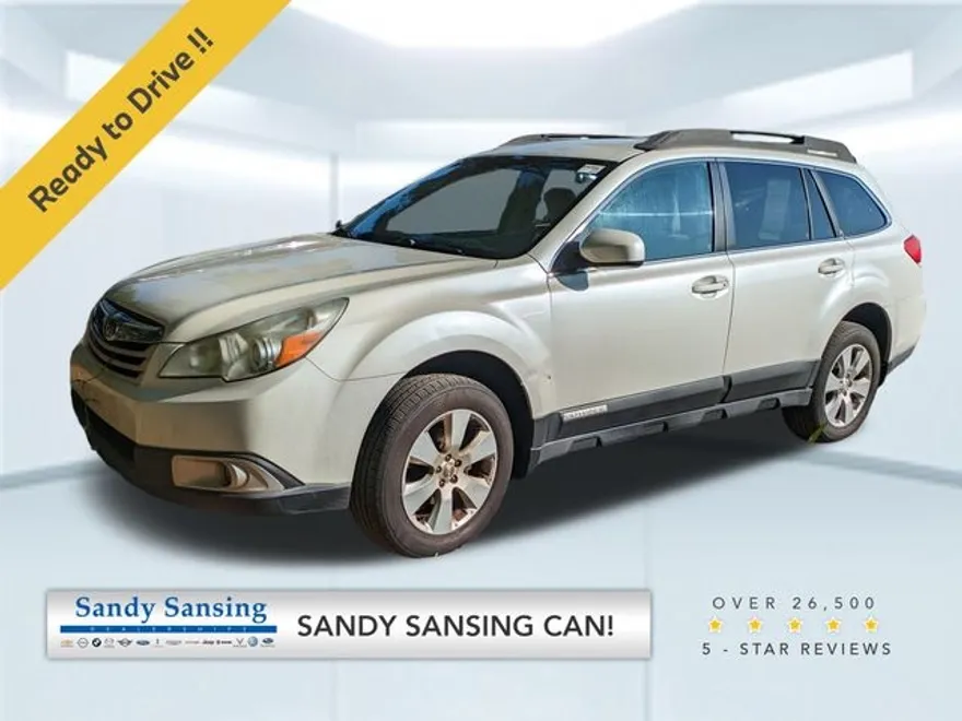 2012 Subaru Outback 2.5i Premium photo 1