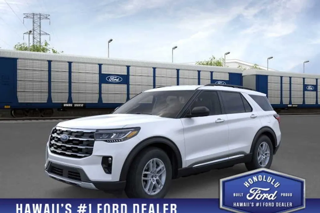 2025 Ford Explorer photo 1