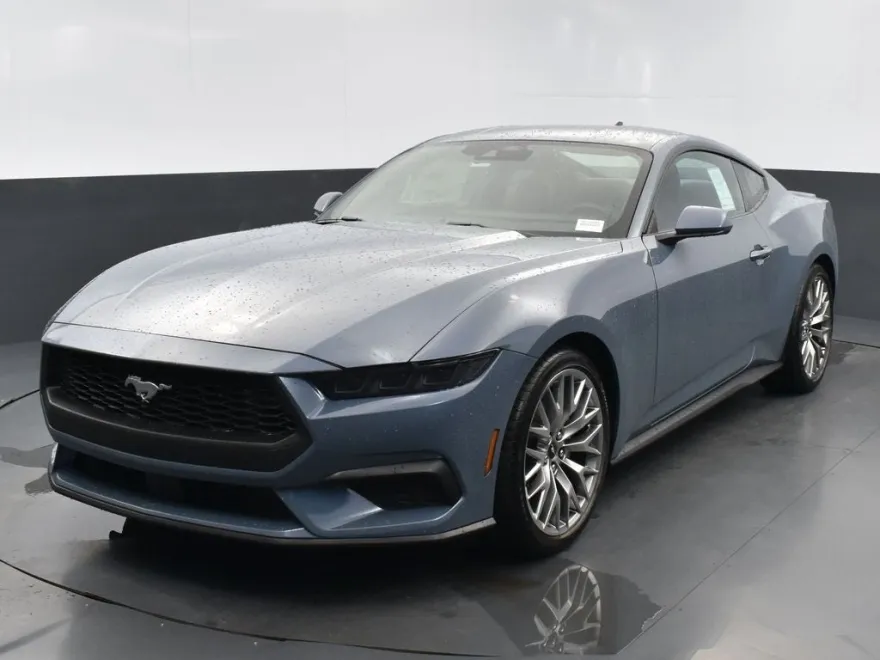 2025 Ford Mustang EcoBoost Premium photo 1