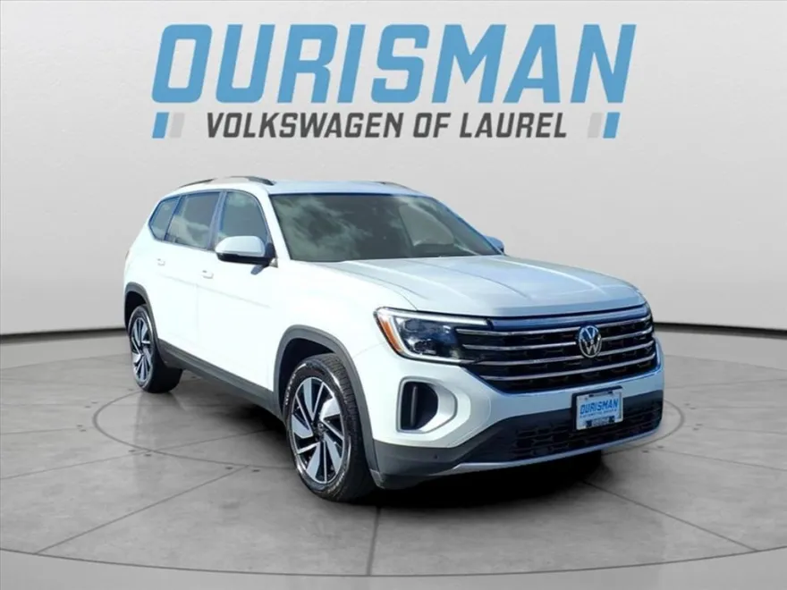 2024 Volkswagen Atlas SE Technology photo 1