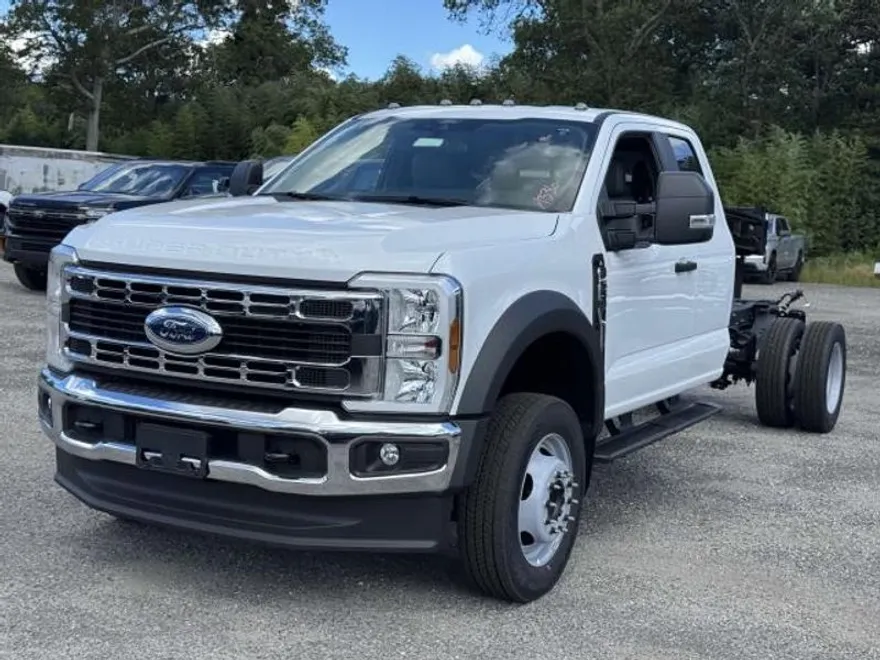 2026 Ford F-550 XL photo 1